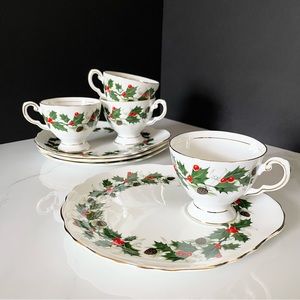 8 Piece SET of "Noel" Royal Chelsea